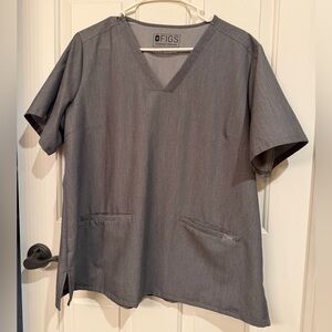 Figs Casma Three Pocket Scrub Top Graphite